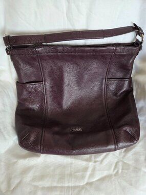 Coach Avery Hobo Pebbled Leather